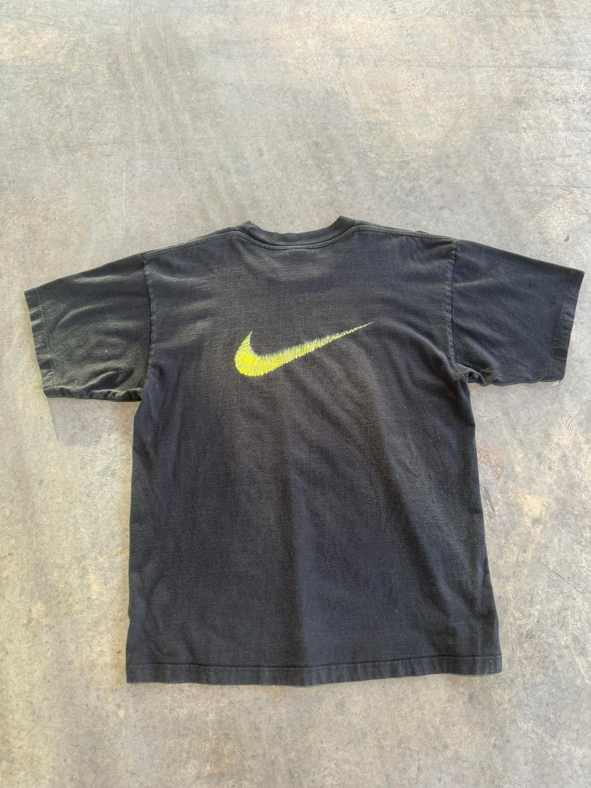 Vintage Borussia Dortmund Logo T-Shirt – L