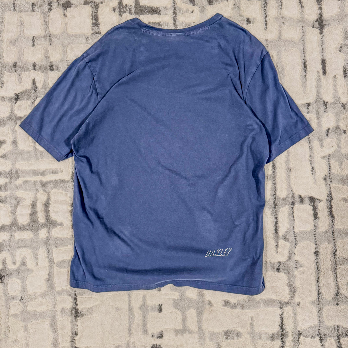 Vintage Oakley Navy T-Shirt – M