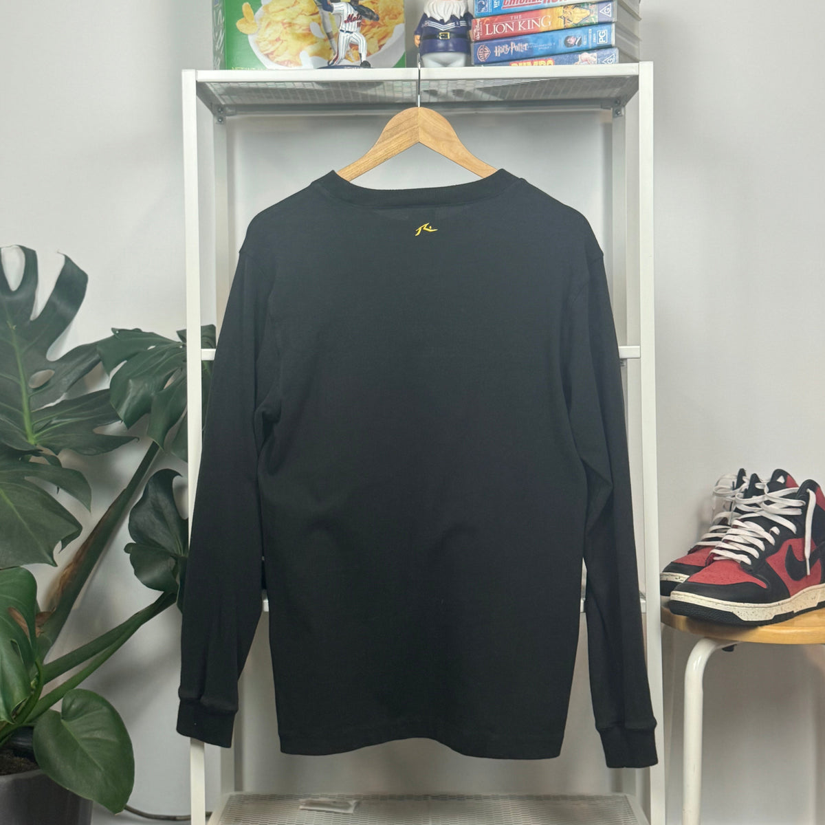 Vintage Rusty Black Sweatshirt – S