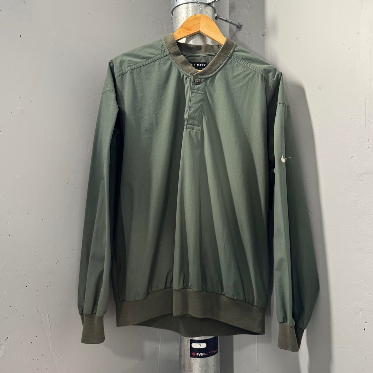 Vintage NIKE GOLF Golf Green Pullover Windbreaker M - Image 1