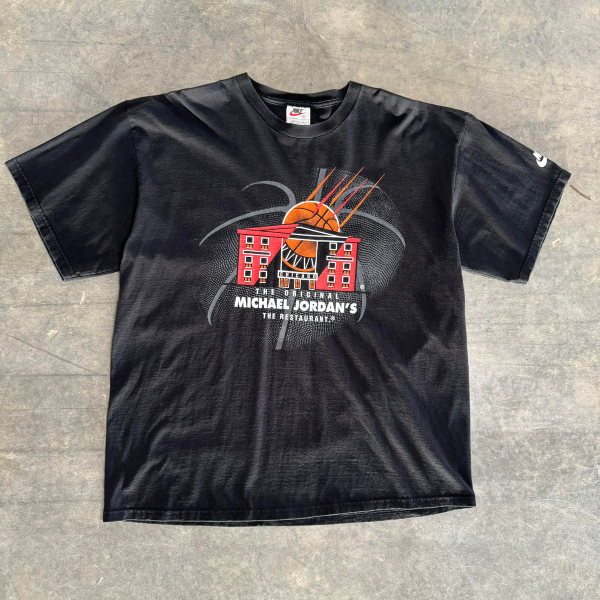 Vintage Michael Jordan Restaurant T-Shirt – L