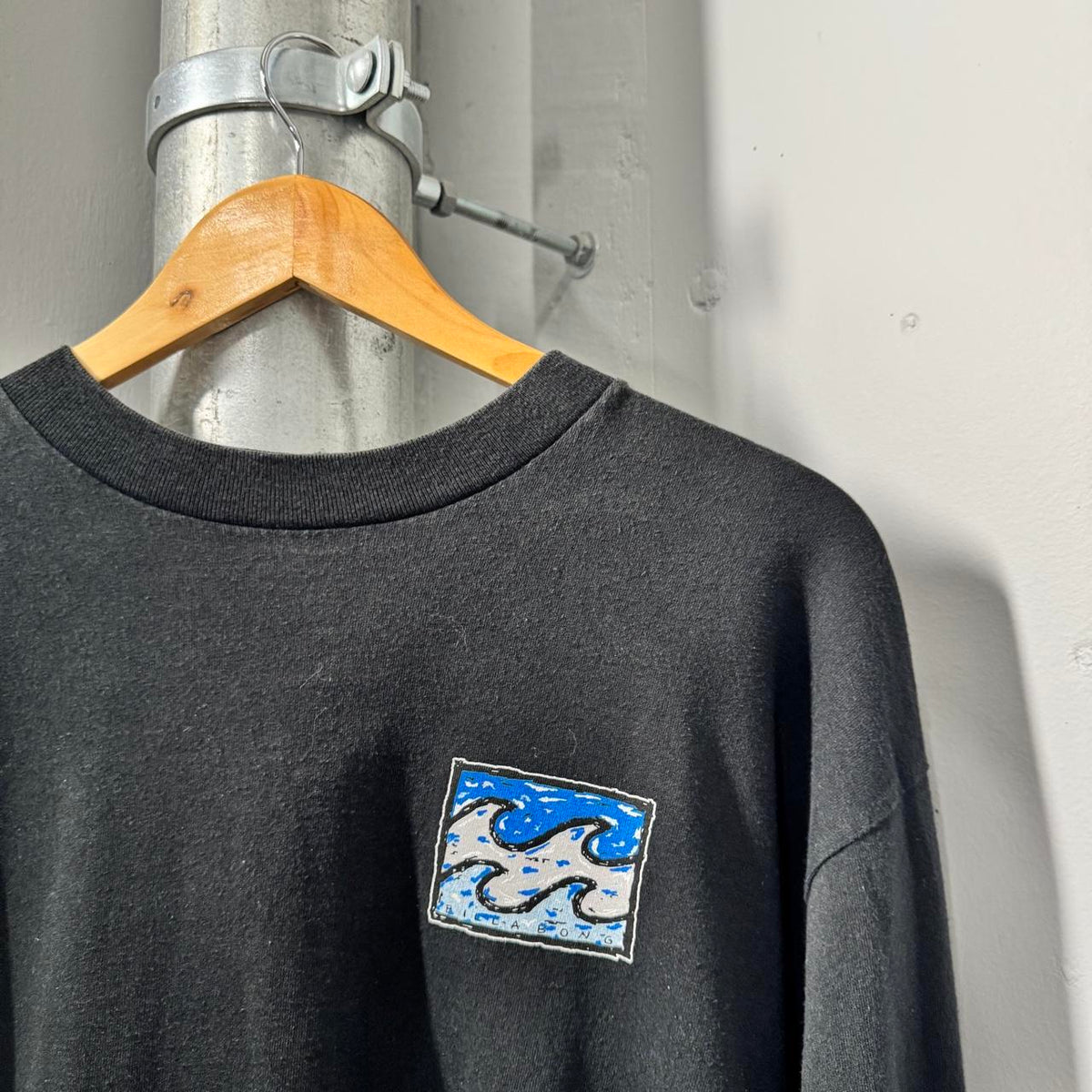 Vintage Y2K Billabong Long Sleeve T-Shirt Black Surf Graphic - Image 4