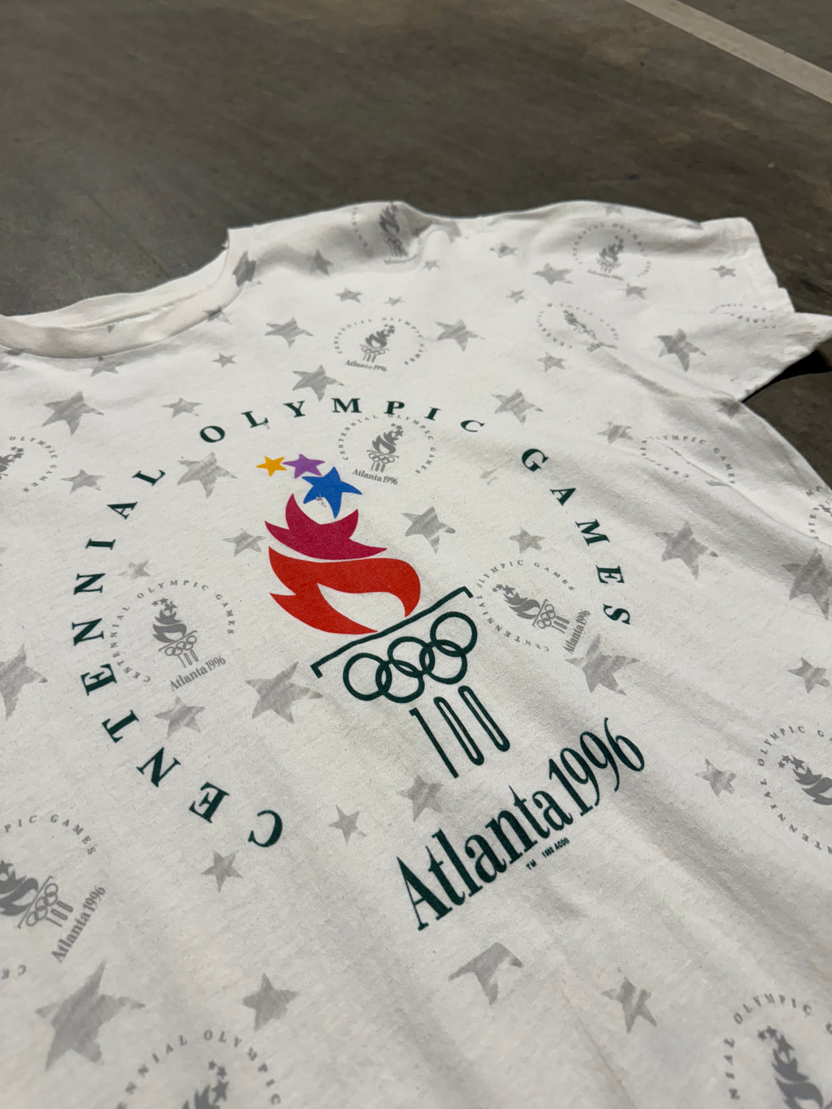 Vintage 1996 Atlanta Olympics All-Over Print T-Shirt – XL