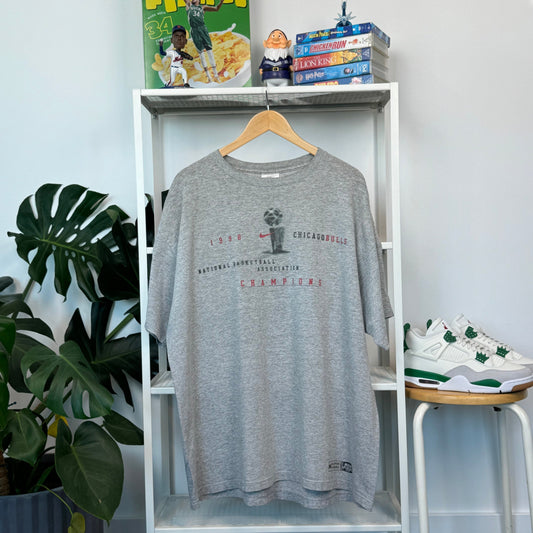 Vintage Nike Chicago Bulls '98 Champions T-Shirt – L
