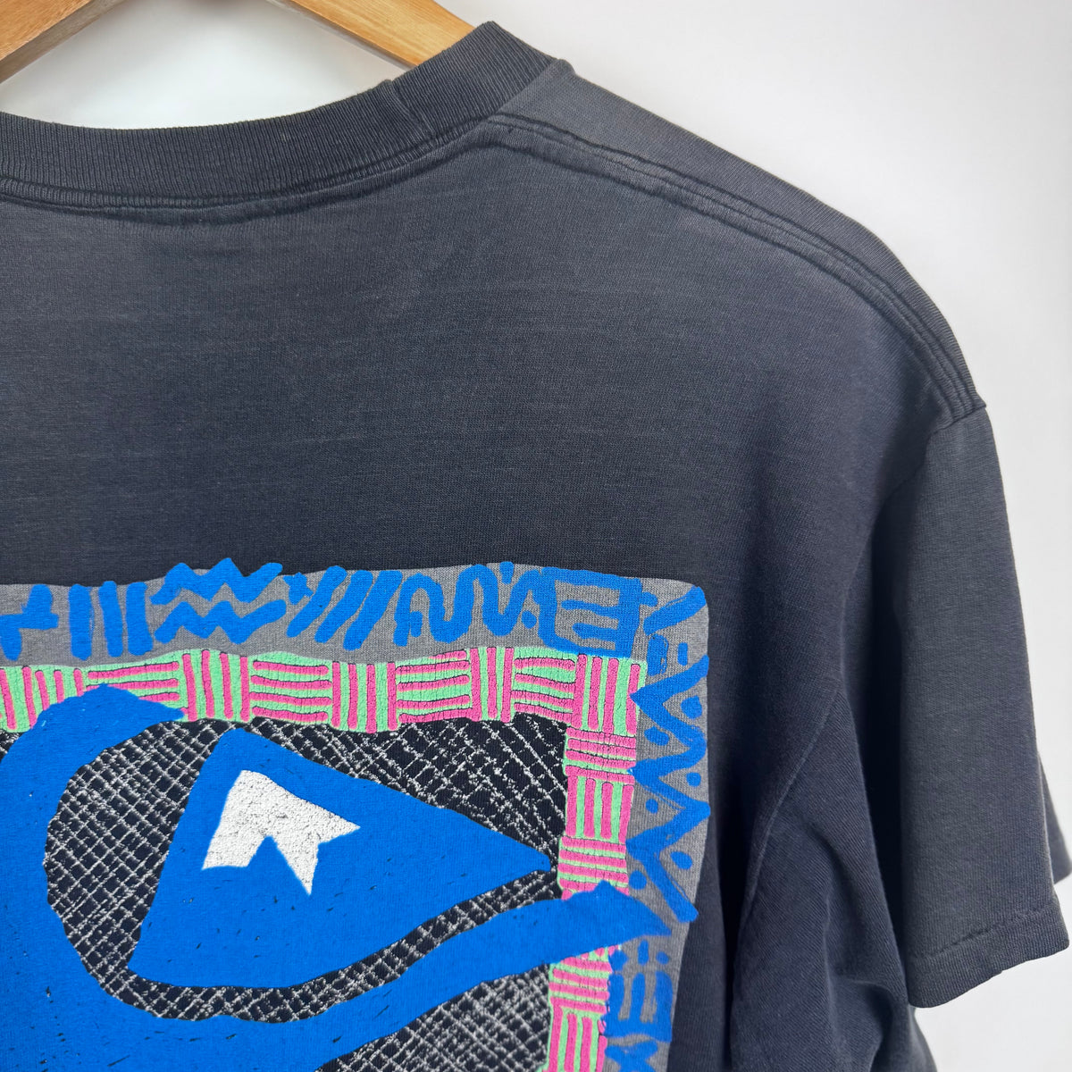 Vintage 90s Quiksilver T-Shirt – M
