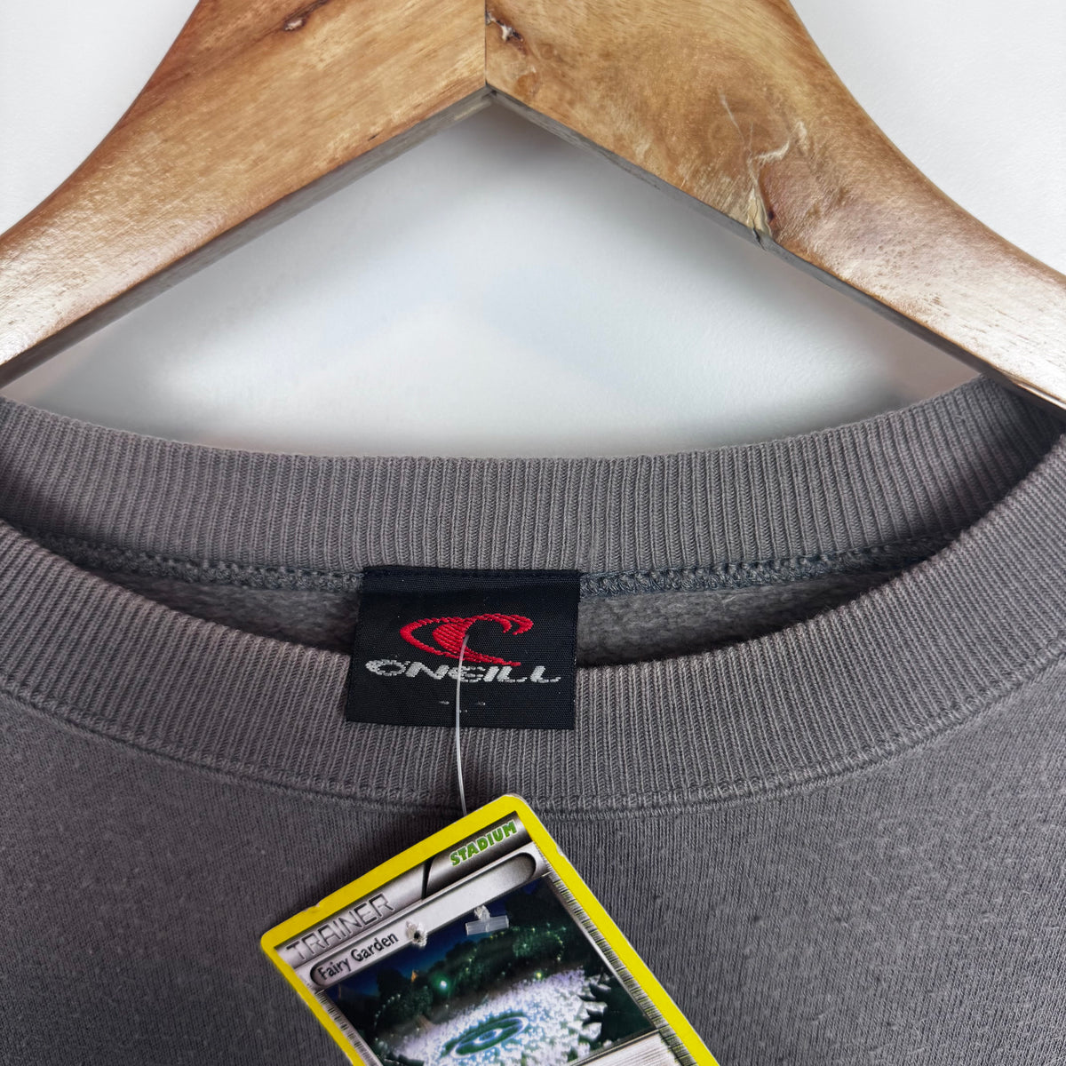 Vintage O'Neill Sweatshirt – L