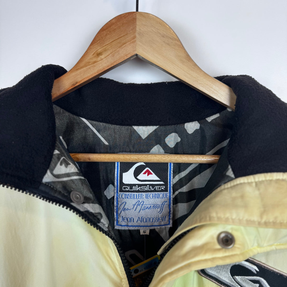 Vintage Quiksilver Jacket – M