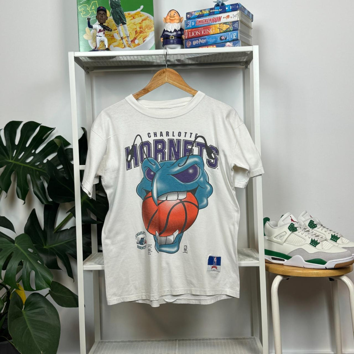 Vintage Charlotte Hornets NBA T-Shirt – M