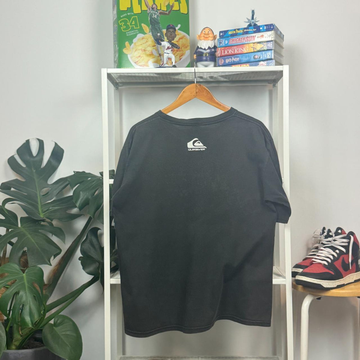 Vintage Quiksilver Rare UK Black Surf T-Shirt – M